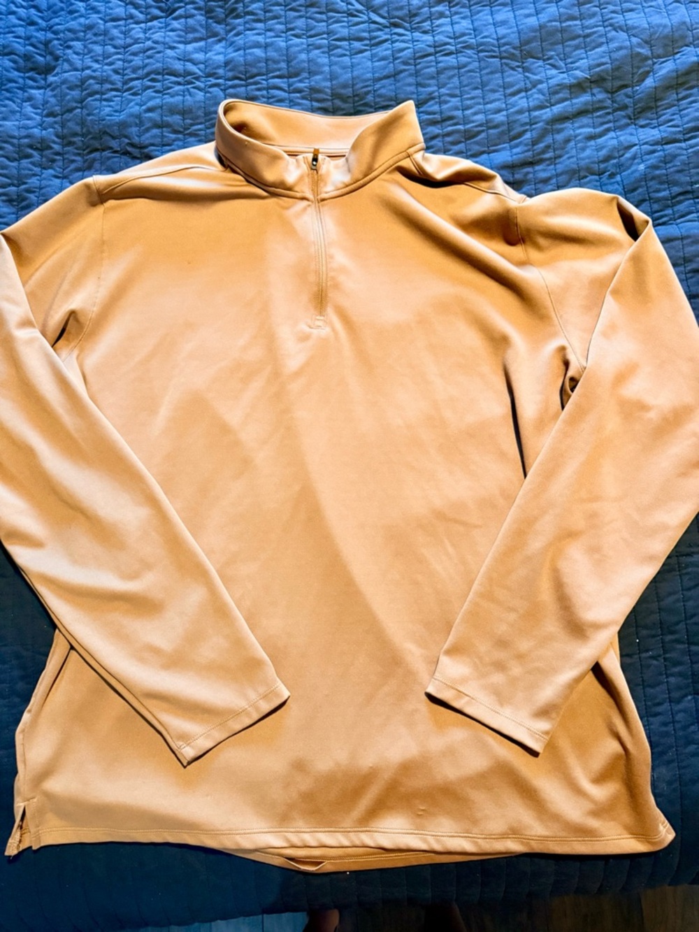 Under Armour Loose Pullover in Camel Brown